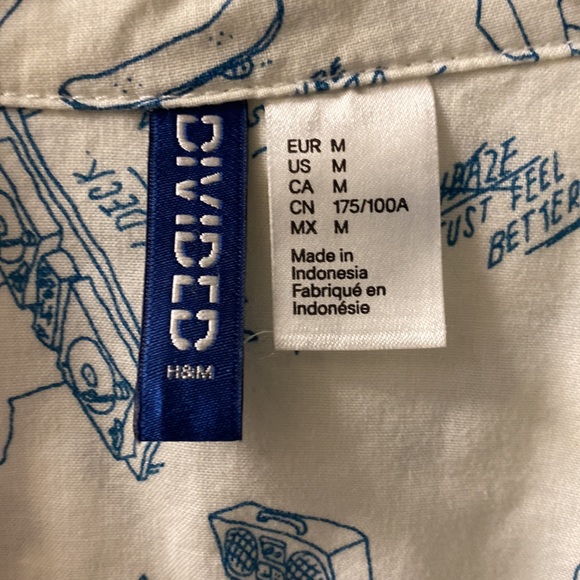 Divided Men’s Short Sleeve Shirt - Picture 2 of 3